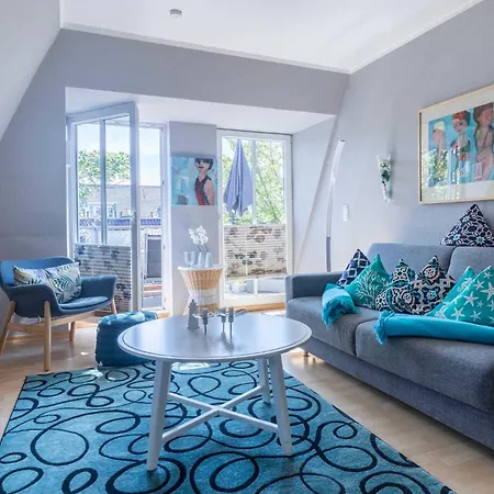 Deichlaeufer 公寓 *